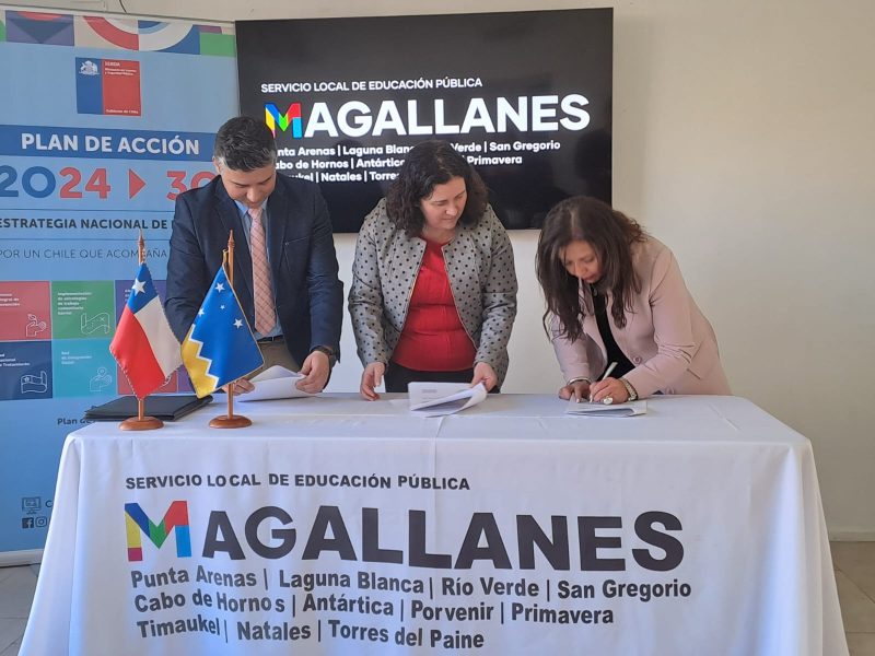 Senda y SLEP Magallanes coordinan acciones de prevención en escuelas y liceos