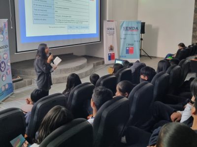 Estudiantes de Camiña participan en jornada de “Salud y Bienestar” que organiza SENDA Previene