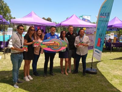 En Estación Central SENDA RM lanzó la campaña de verano “Cuidarse Siempre Está de Moda”